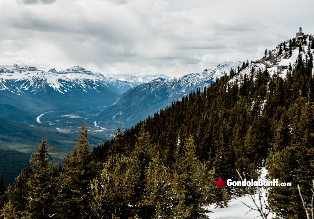 Sulphur Mountain Snowy Pathway South Banff Mountains Valley